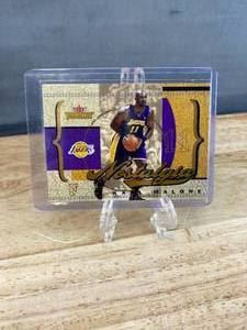 lot 103 image: 2004-05 Fleer Karl Malone Nostalgia Numbered 3285 #4 of 15 J
