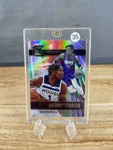 lot 129 image: 2021-22 Panini Chronicles Essentials Anthony Edwards #307 J