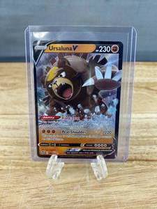 lot 139 image: Ursaluna V 102195 SWSH Silver Tempest Pokemon J
