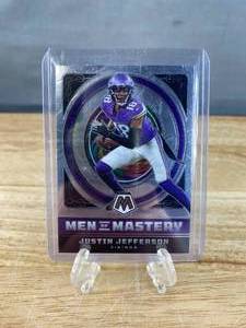 lot 140 image: 2022 Panini Mosaic Justin Jefferson Men of Mastery #MM-13 T