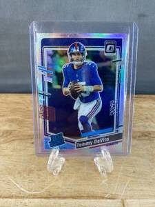 lot 203 image: 2023 Panini Donruss Optic Tommy DeVito Silver Prizm Rated Rookie #280 J