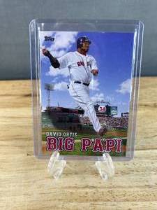 lot 239 image: 2020 Topps Archives David Ortiz Big Papi Trading Card #308 J