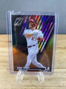 lot 240 image: 2022 Panini Chronicles Zenith Mike Trout Trading Card #16 J