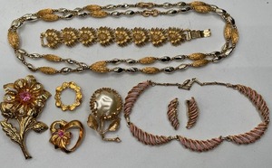 lot 5 image: Gold Tone and Pink Jewelry Sarah Coventry, Avon