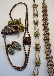 lot 16 image: Amethyst, Turquoise and Pearl Jewelry, Grape Cluster Rhinestone Brooch