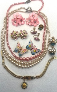 lot 92 image: Pink Flowers and Butterflies Jewelry Lot, Pieces Bracelet Beru Clip Earrings