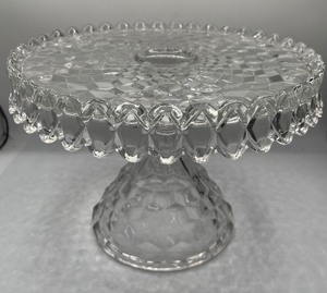 lot 30 image: Fostoria American Cubist Pedestal Cake Stand