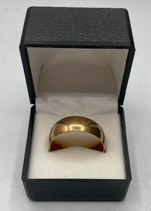lot 147 image: 14K Gold Wedding Band Size 12 with Makers Mark