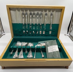 32 PC The Easterling Company Sterling Silver Flatware and Box