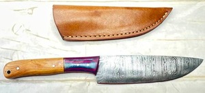 lot 24 image: New 11 12  Full Tang Damascus Knife with Leather Sheath