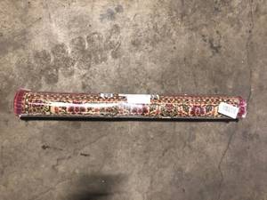 lot 5 image: SAFAVIEH Valencia Collection Area Rug - 3 X 5 Red & Red, Boho Chic Distressed Design, Non-Shedding & Easy Care, Ideal for High Traffic Areas in Entryway, Living Room, Bedroom (VAL120R)Customer Returns See Pictures