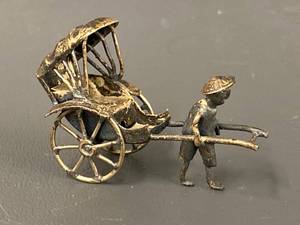 lot 40B image: Vintage Brass Miniature Rickshaw Collectible