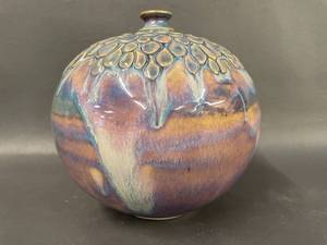 lot 59 image: Jim Loso Ceramic Vase with Multicolor Glaze