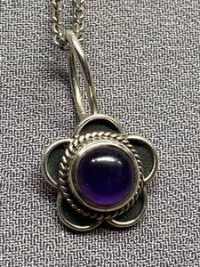 lot 62B image: Sterling Silver Amethyst Necklace