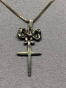 lot 70B image: Vintage Sterling Silver Cross Necklace