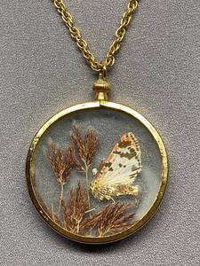 lot 90B image: Vintage Butterfly Pendant Necklace