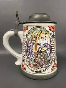 lot 98 image: Vintage German Beer Stein with Pewter Lid Hinged Top