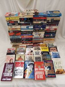 lot 114A image: 100 Vintage Book Collection Thriller, Mystery, Drama Set