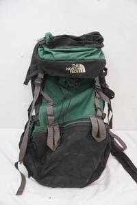 lot 4 image: The North Face hiking pack