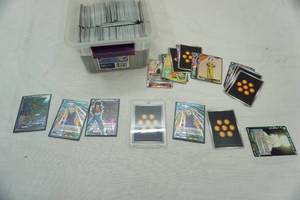 lot 19 image: Dragon Ball-Z Cards