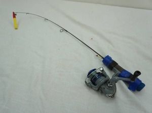 lot 29 image: Dave Genz ice fishing rod & reel