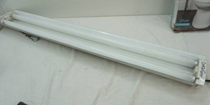 lot 65 image: fluorescent light 49.5 long