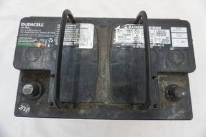 lot 78 image: Duracell battery top post