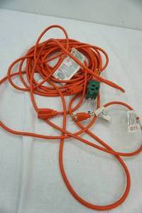 lot 124 image: 2 extension cords