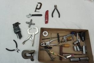 lot 139 image: hand tools hardware lot