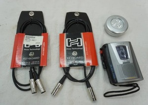 lot 203 image: 2ct 5 midi cables for keyboard