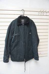 lot 253 image: Rugged Wear Mens Size XL Coat