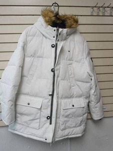 lot 259 image: Tommy Hilfiger Mens Size XXL White Winter coat