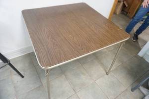 lot 265 image: folding card table 33.5 square