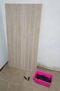 lot 277 image: boards and bracket hooks