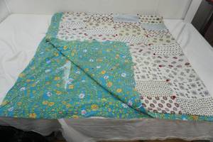 lot 283 image: handmade quilt