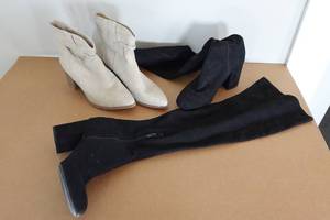lot 248 image: Womens Size 11 Heels