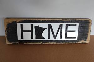 lot 251 image: Wooden Home Sign