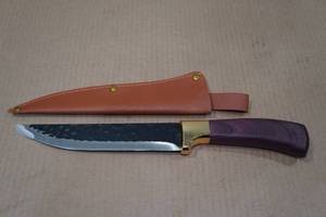 lot 133 image: Carbon Steel Viking Co Hammered 11 Knife