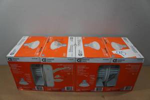 lot 154 image: 4 Commercial Electric 6 Recessed LED Light Kits