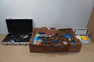 lot 159 image: Assorted Tools and Chains