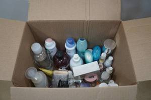 lot 172 image: Assorted Health and Beauty Products