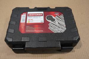 lot 190 image: Craftsman 10-Piece Socket Wrench Set