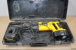 lot 203 image: DeWalt Reciprocating Saw