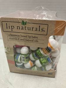 Lip Naturals Balm