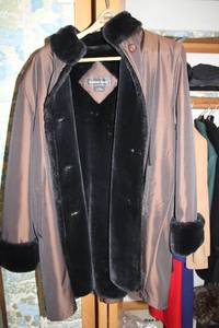 lot 166 image: Regent Park Faux Fur Trimmed Jacket in Medium