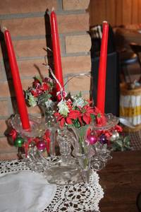 lot 234 image: Set of 3 Vintage Clear Glass Candelabras with Red Taper Candles and Holiday Decor