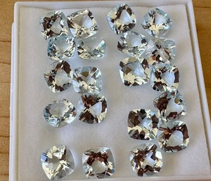 lot 39J image: (20) 7mm Aquamarine Gemstones