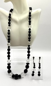 lot 55R image: Vintage Black and Clear Faceted Beaded Necklace