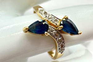 lot 9C image: Petite 14k Gold and Sapphire Ring