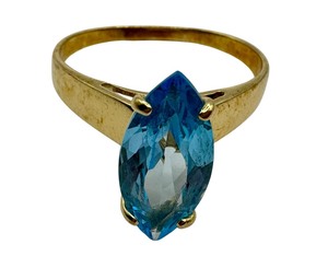 lot 7C image: Beautiful 14k Gold and Topaz Ring